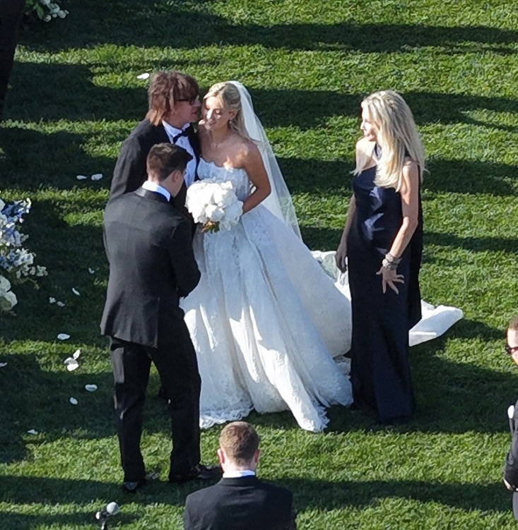 Ava Locklear, Tyler Farrar, Heather Locklear, and Richie Sambora at Ava's wedding.