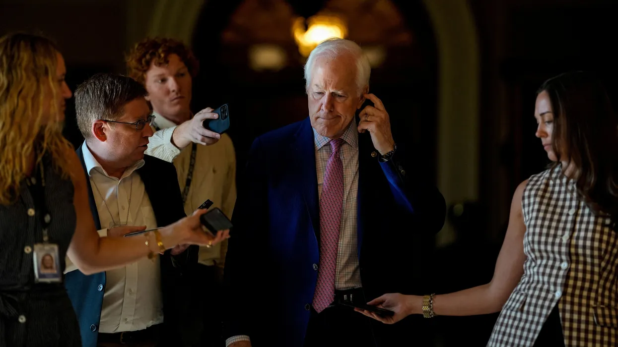 GOP senator shares post calling Trump ‘Commander-in-Cheat’ — and then deletes it