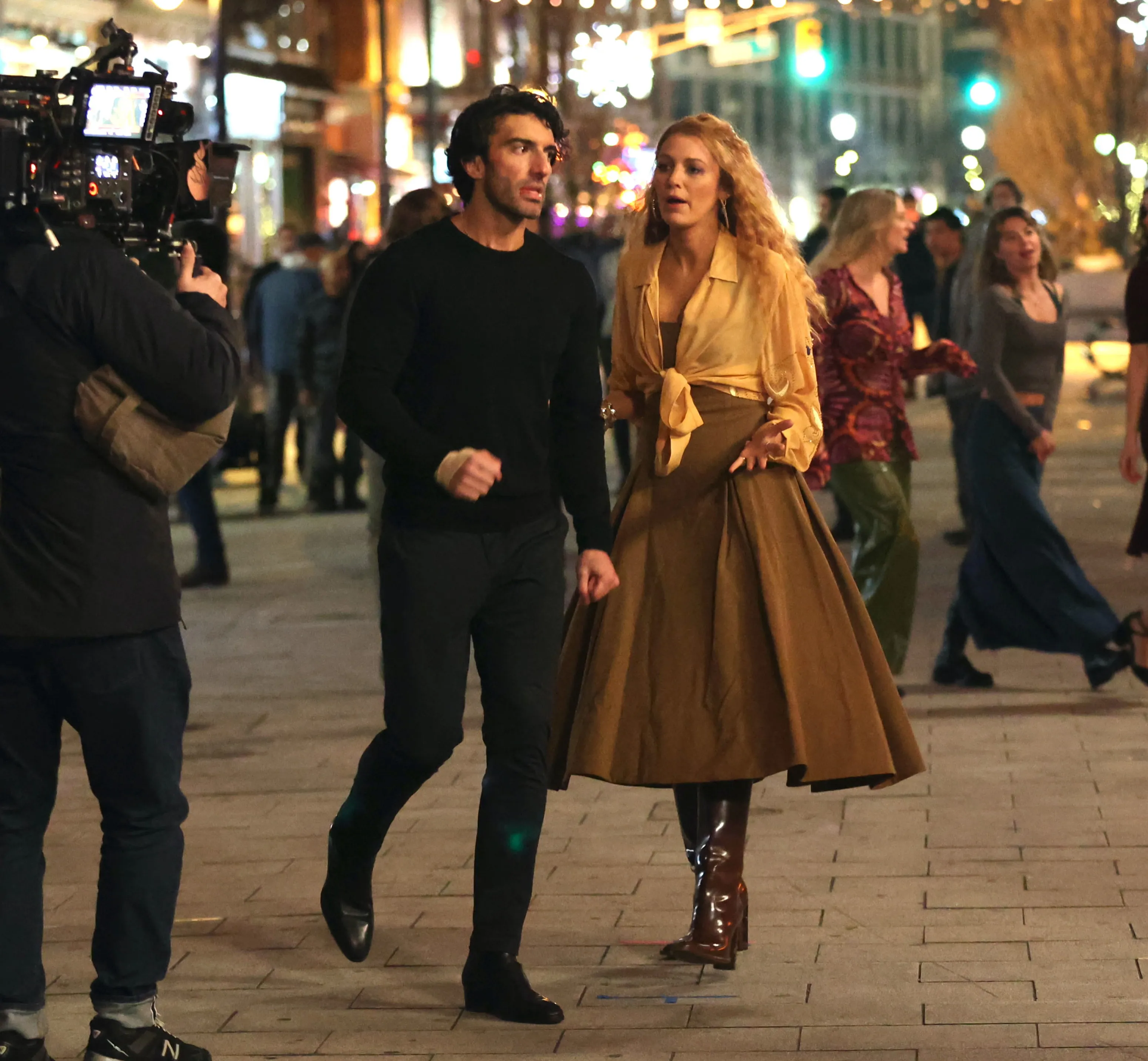 Justin Baldoni and Blake Lively on the set of "It Ends with Us" in Jersey City.