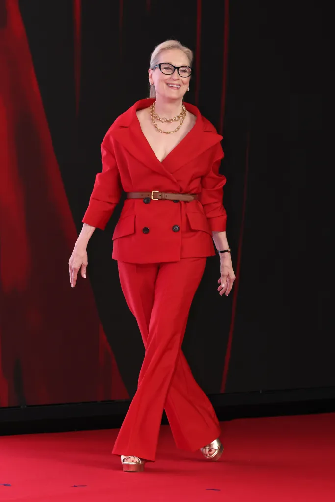 Meryl Streep attends "The Devil Wears Prada 2" press conference in a red pantsuit.