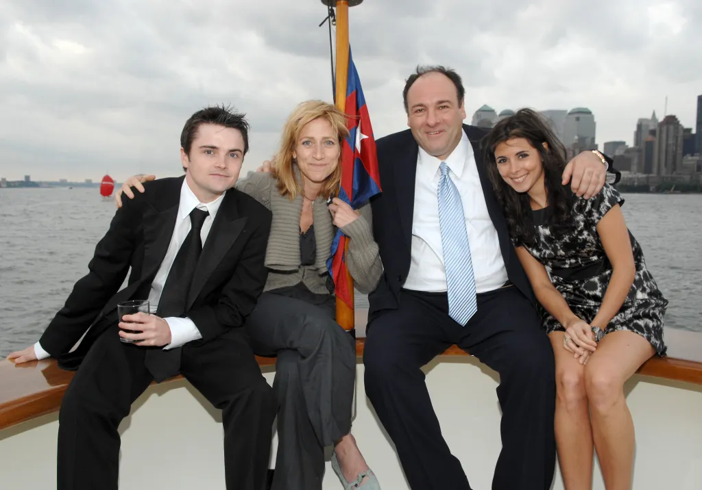 The cast of 