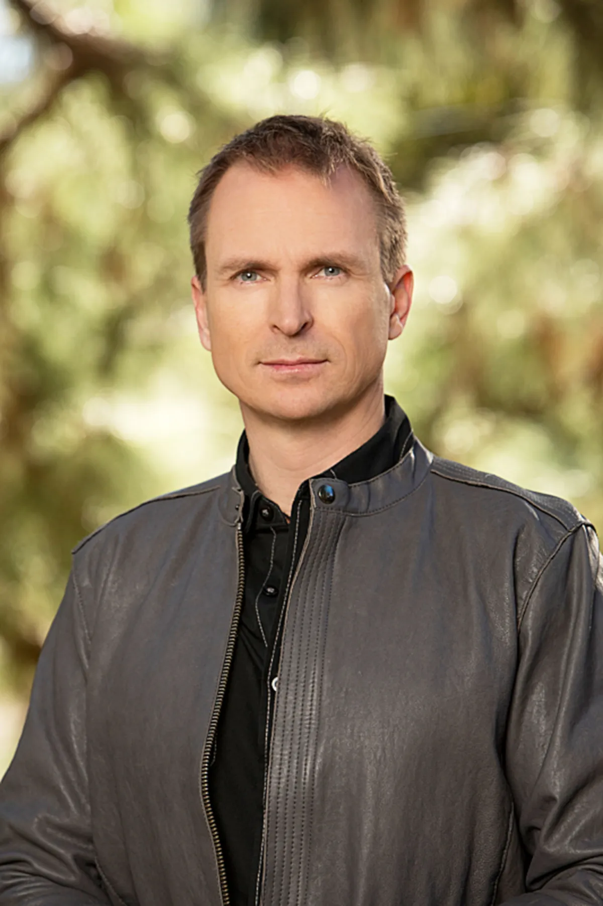 Phil Keoghan on "The Amazing Race"
