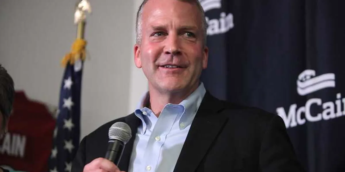 GOP senator begs donors to help him ‘pay for gas’ after voting to continue Trump’s war