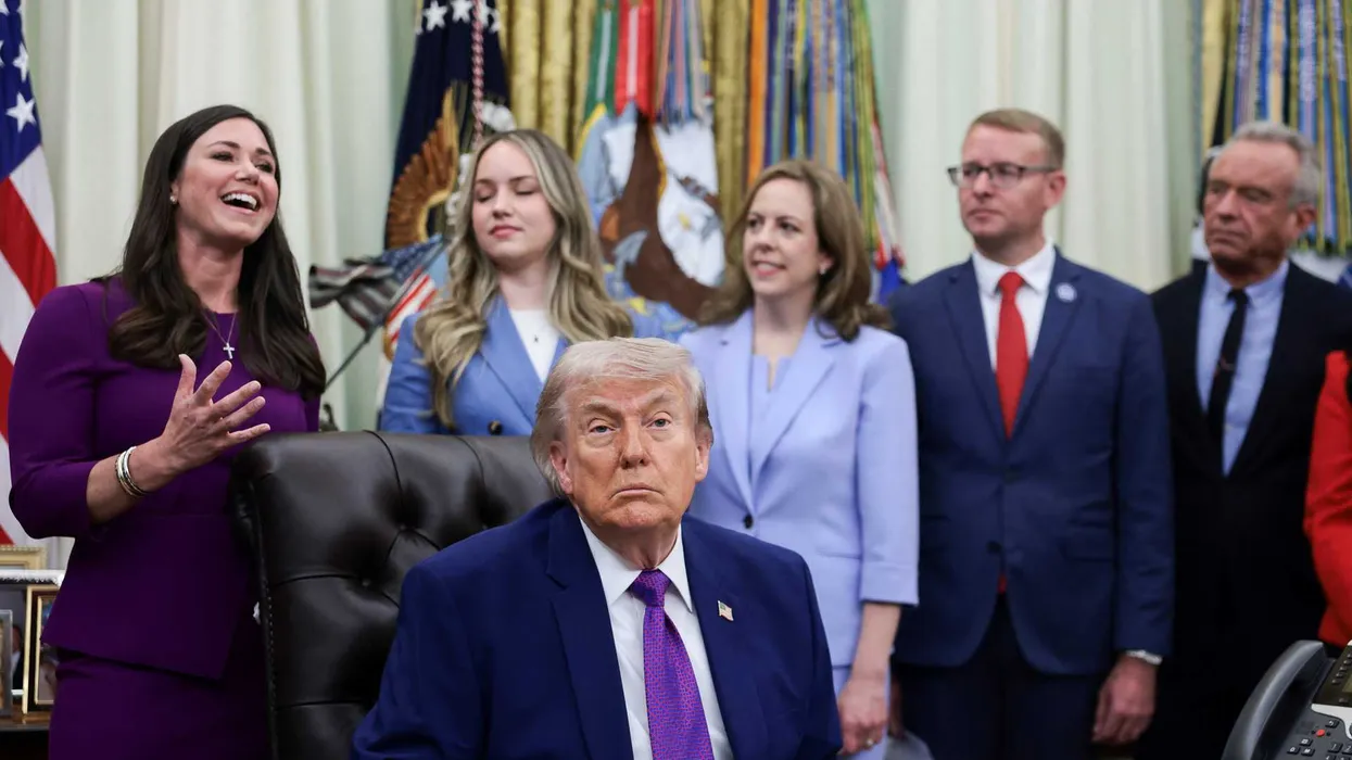 Trump scolds Dz. Oz for not naming new maternity program after him: ‘Put me in there’