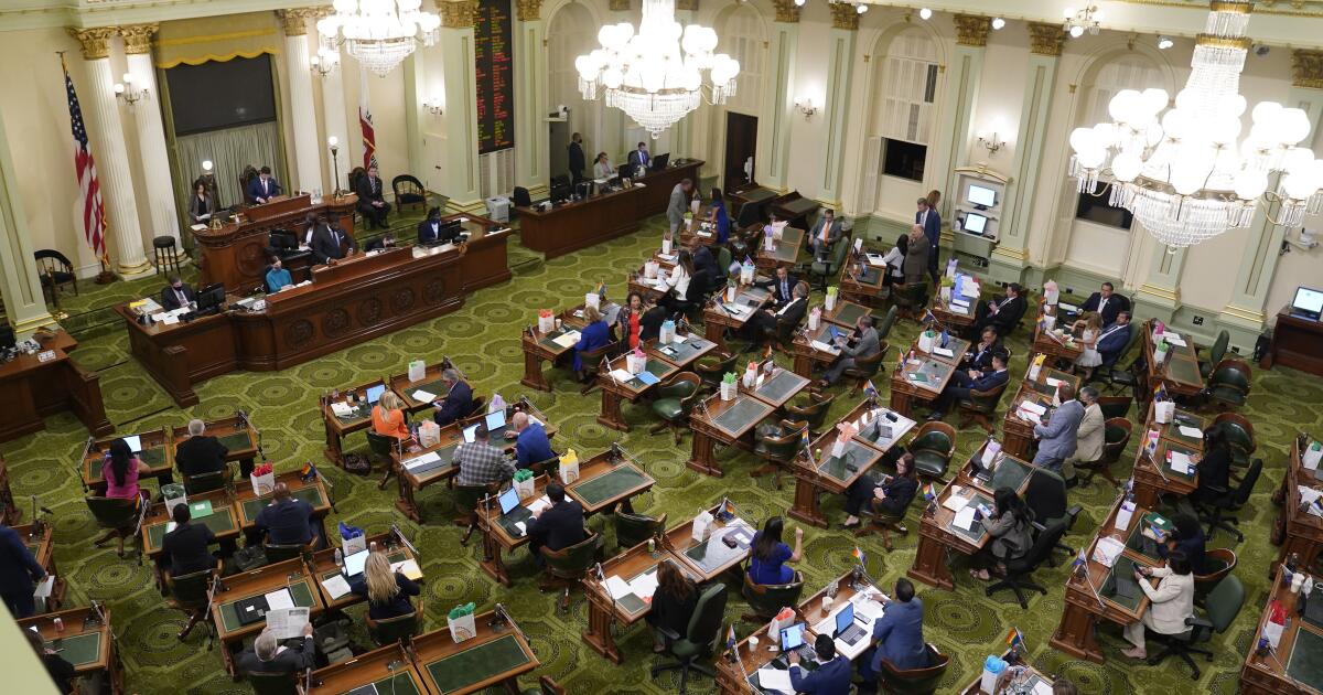 California under pressure — again — as partisan redistricting wars escalate