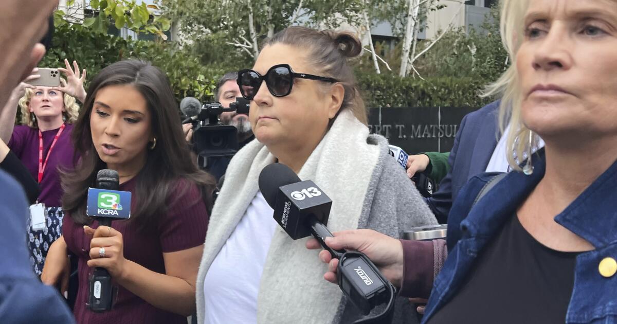 Becerra’s consultant to plead guilty to skimming campaign funds