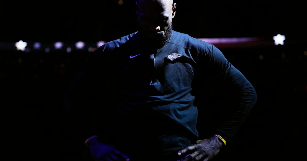 Crisis averted, GOAT activated, LeBron James carries Lakers to playoff clincher
