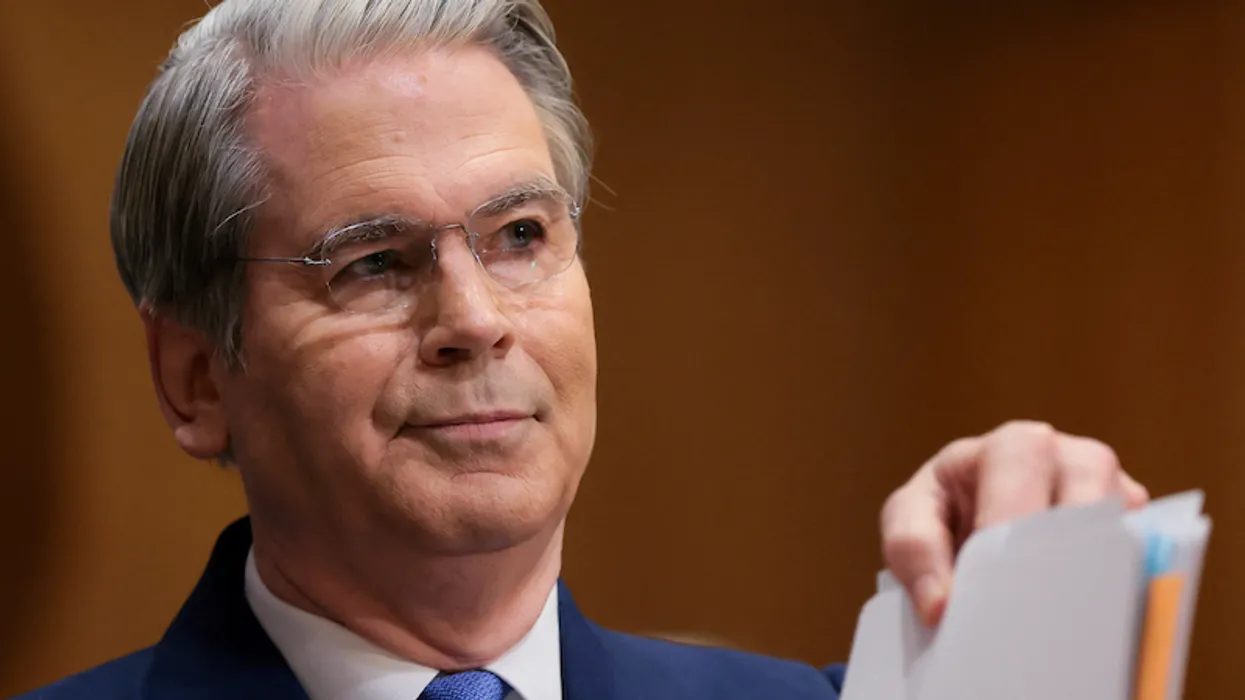 Trump official’s Epstein gaffe floors analyst: ‘Not the hill he wants to die on’