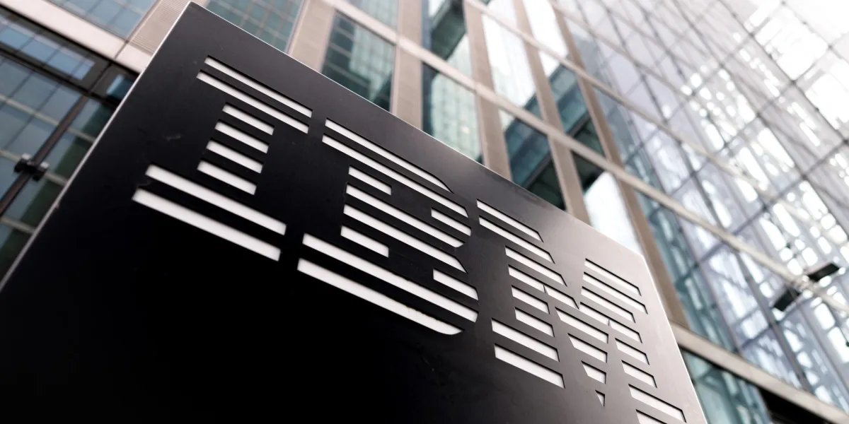 IBM, AT&T accused by whistleblower of covering up foreign hacks
