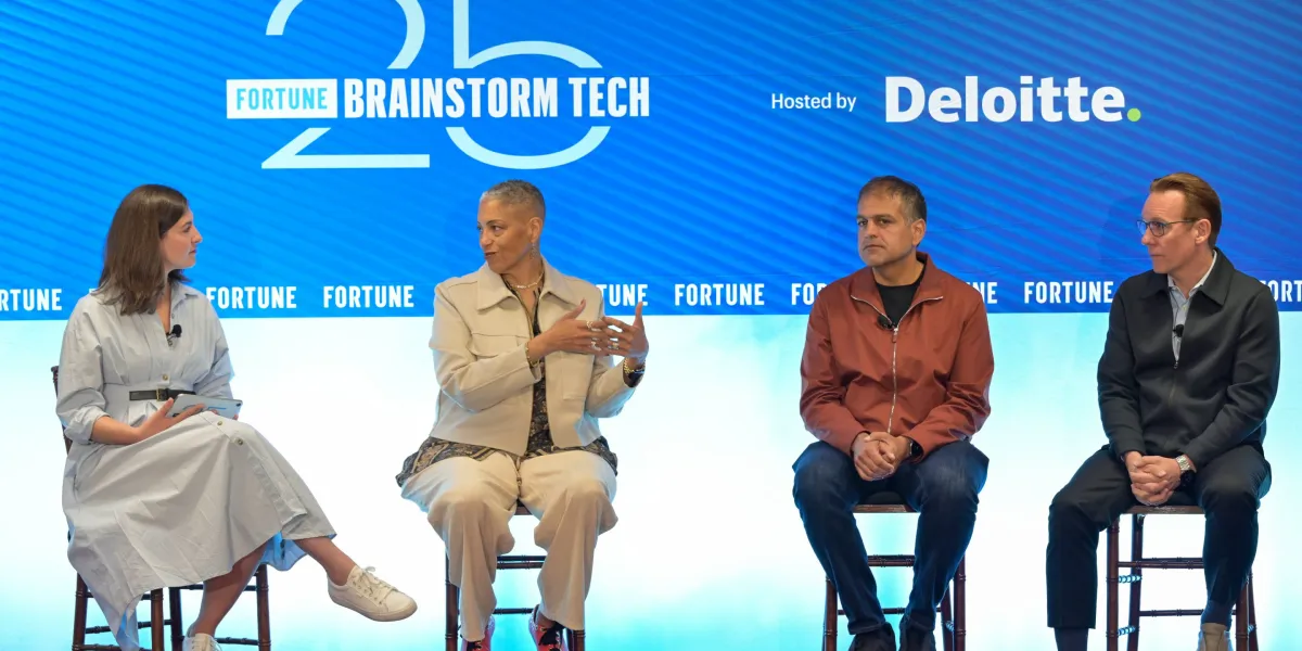 The real hurdle to enterprise AI isn’t fixing productivity KPIs. It’s ‘unlearning’ old habits, experts say