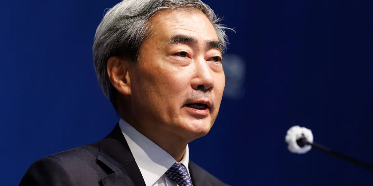 South Korean chipmakers are being paid such massive bonuses it’s becoming an inflation problem for the central bank