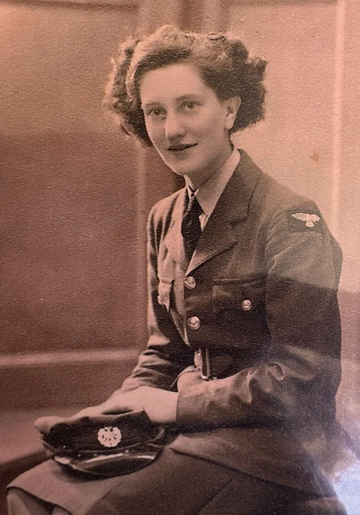 Margaret Ham in uniform when she was younger.