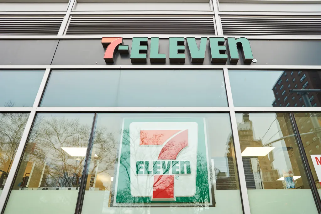 7-Eleven.