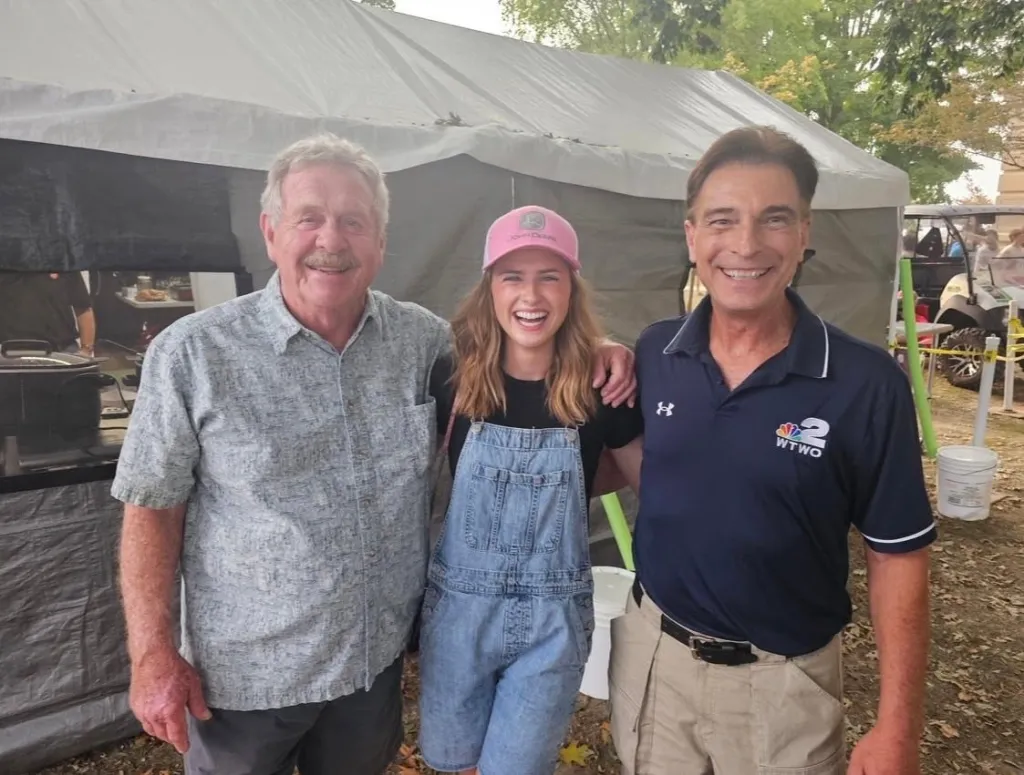 Kerkhove claimed station managers told her she could speak with veteran meteorologist Jesse Walker for only 15 to 20 minutes while at work because "they watch the security cameras."