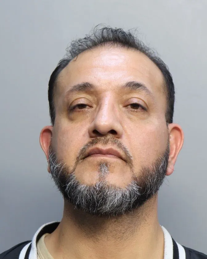 Mugshot of Juan Gabriel Reyes.