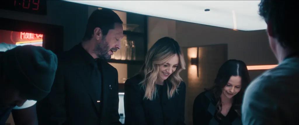Lionel Boyce, Ebon Moss-Bachrach, Abby Elliott, Sarah Ramos, and Jeremy Allen White from "The Bear".