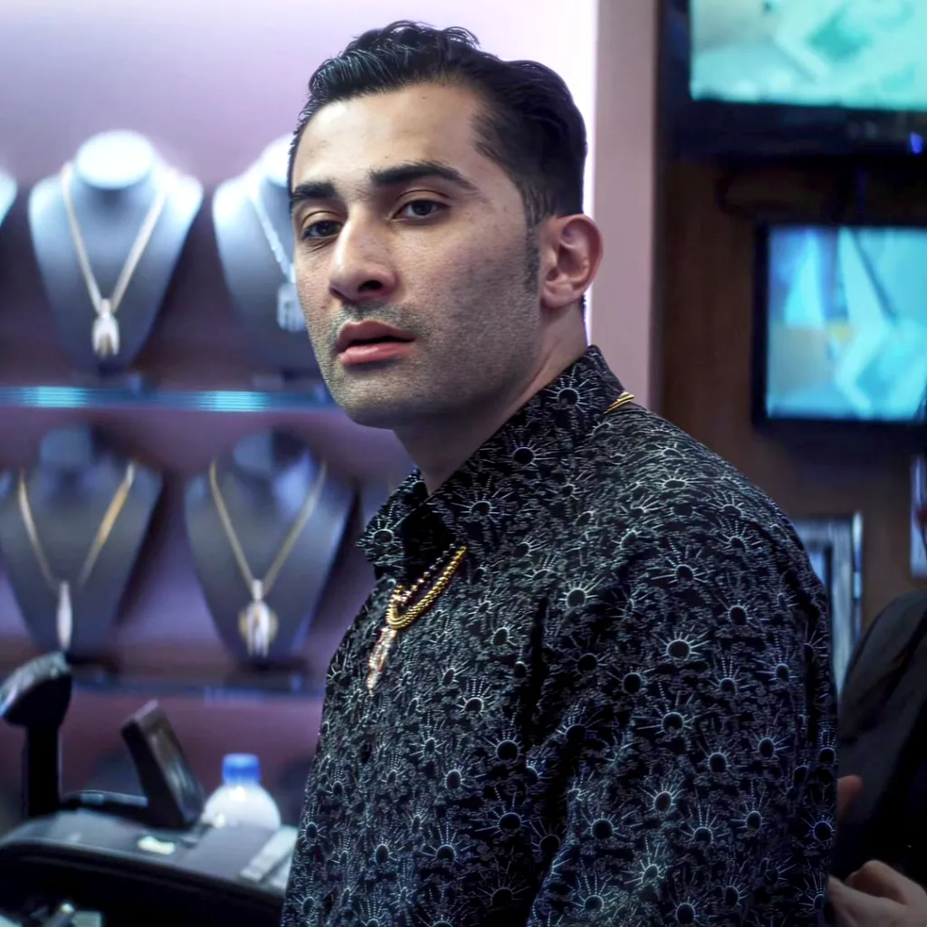 Maksud Agadjani as Yussi from the film Uncut Gems.