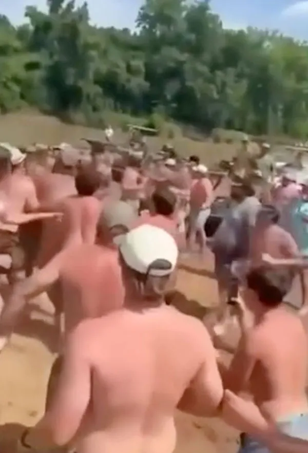 The fight broke out on the RIVER in Calhoun County, South Carolina.