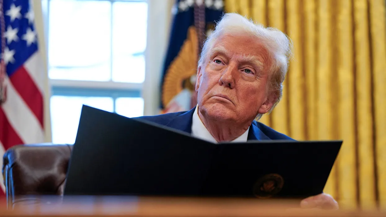 Trump pals expecting midterm loss scramble as White House calls their profits ‘detestable’