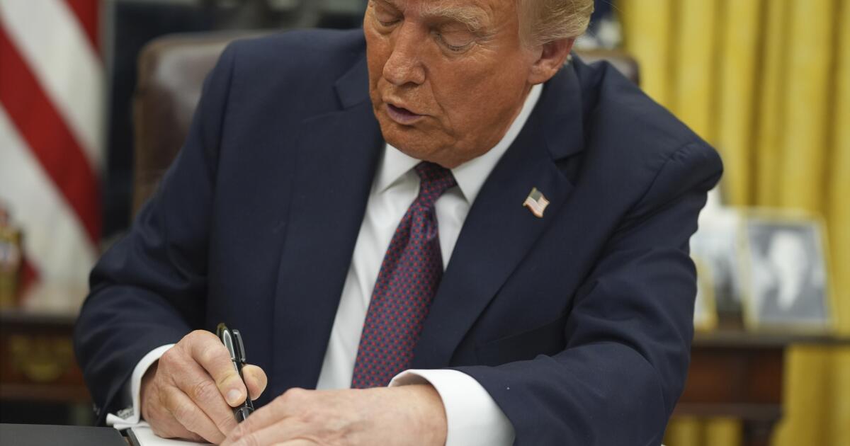 Supreme Court rejects Trump’s plan to limit birthright citizenship