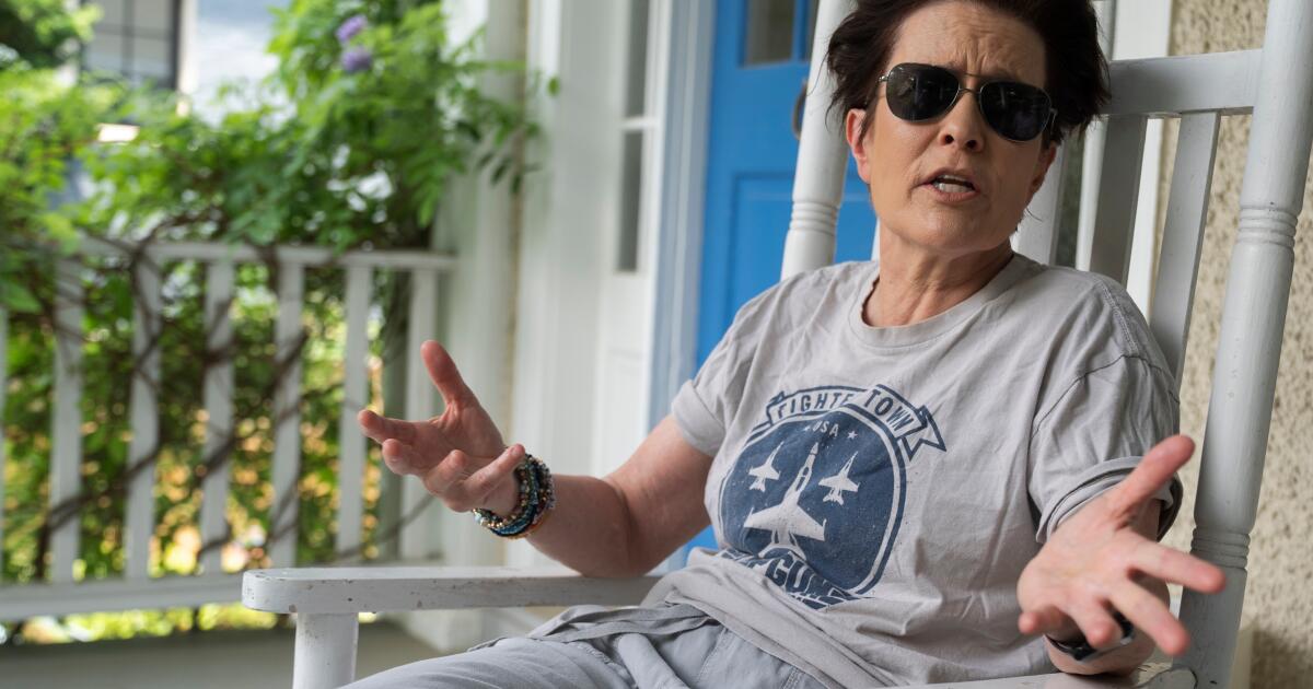 Kara Swisher stakes her podcast power in the 2028 campaign