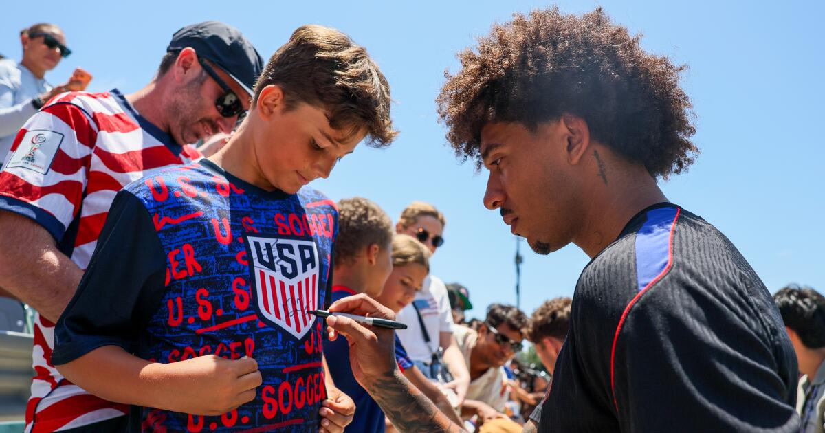 U.S. defender Chris Richards says he’s ready for World Cup opener