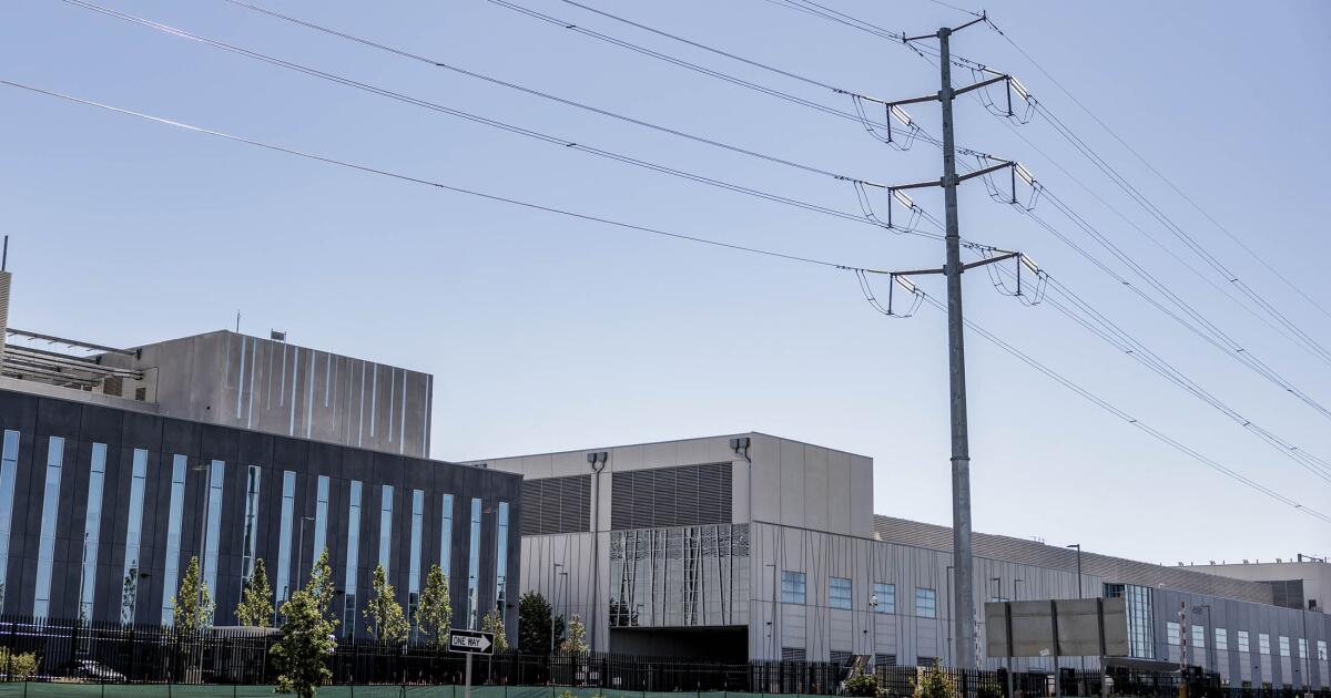 AI data center boom threatens breakup of America’s biggest power grid