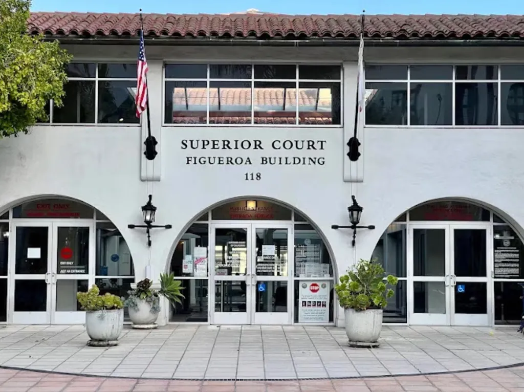 Exterior of the Santa Barbara Superior Court's Figueroa Building.