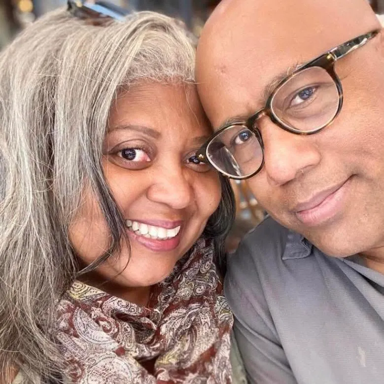 Cynthia Perello and her husband, fleeing wildfires in Bordeaux, France.