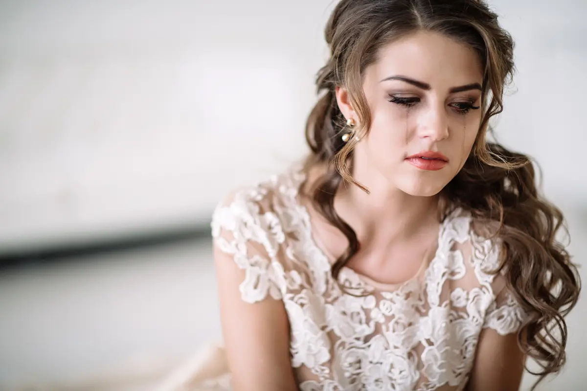 Dear Abby: I don’t want to sound like a spoiled brat, but I want my friends to celebrate me