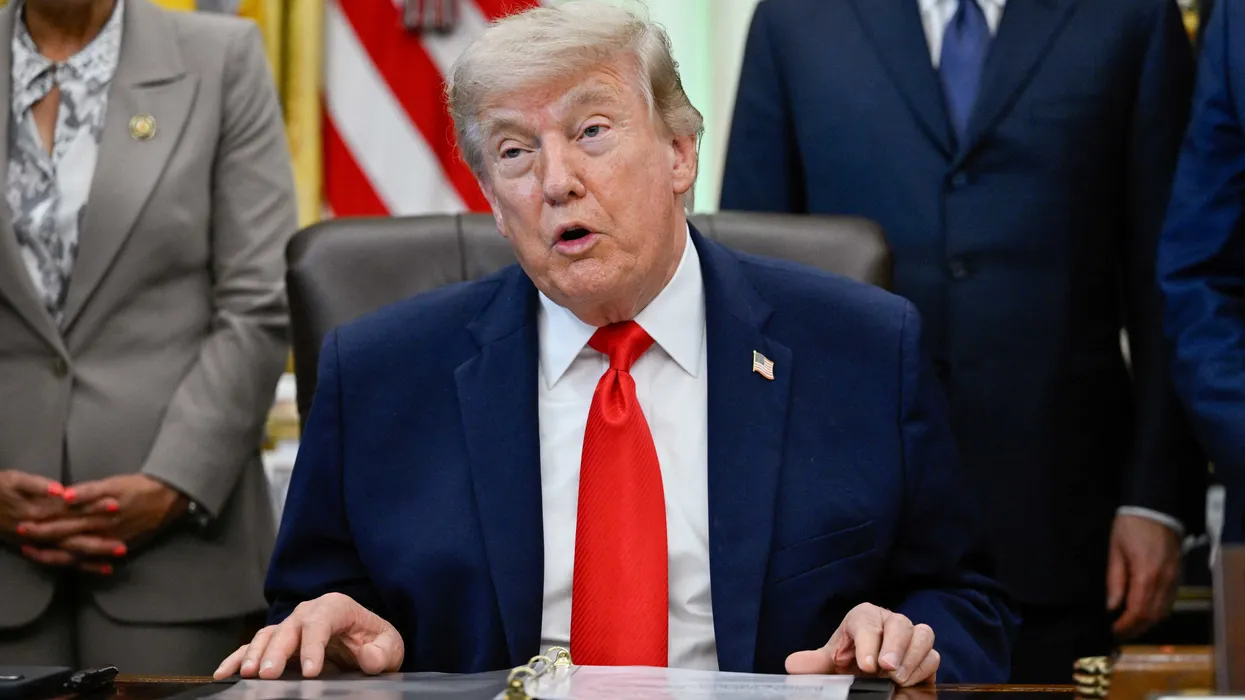 ‘Art of the Deal’ writer rocked by WSJ for poorly-worded clause that disintegrated pact
