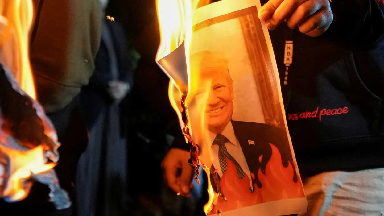 Trump admin rebuked on world stage after Iran closes Strait of Hormuz: report