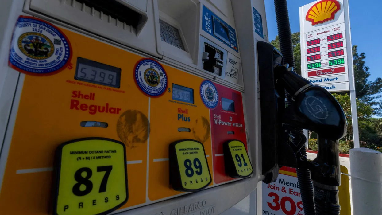 ‘Critically low’ energy reserves alarm expert as diesel prices top $5 per gallon
