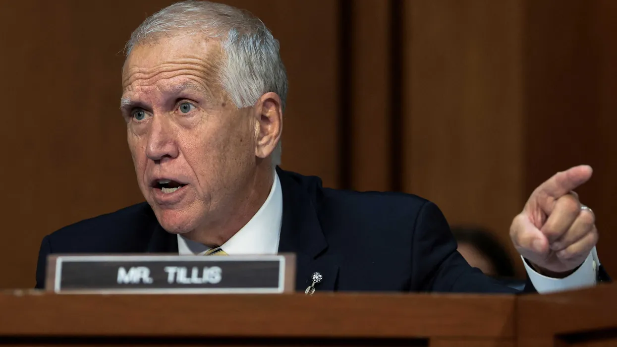 GOP senator hammered for apparent kowtow to Trump: ‘Spine as resolute as Gumby’