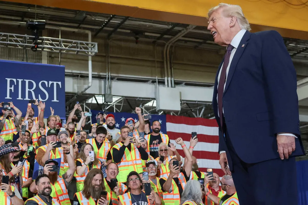 Trump hedges midterms on ‘total abstraction’ that’s ‘certain to fail’: columnist