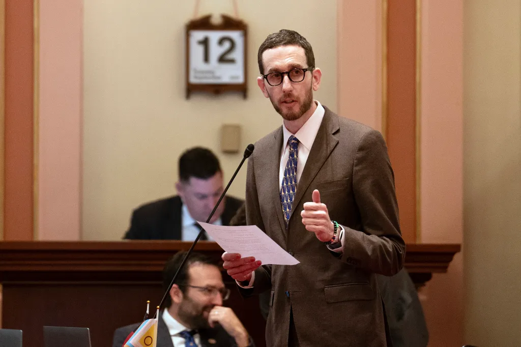 State Sen. Scott Wiener calling for passage of his climate bill (SB253).