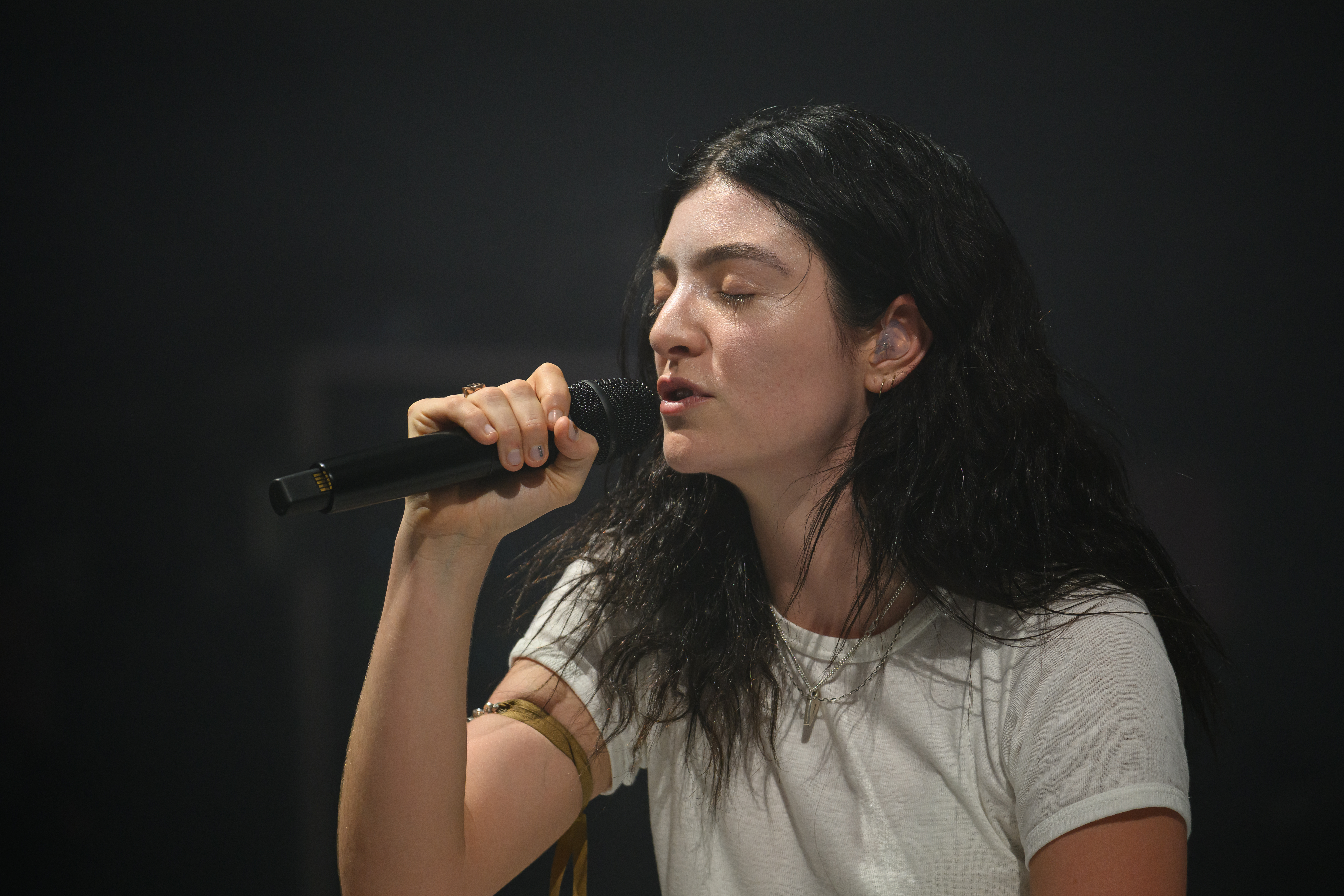 GLASTONBURY, ENGLAND - JUNE 27: (EDITORIAL USE ONLY) New Zealand singer/songwriter Lorde performs on the Woodsies stage during day three of Glastonbury festival 2025 at Worthy Farm, Pilton on June 27, 2025 in Glastonbury, England. Established by Michael Eavis in 1970, Glastonbury has grown into the UK's largest music festival, drawing over 200,000 fans to enjoy performances across more than 100 stages. In 2026, the festival will take a fallow year, a planned pause to allow the Worthy Farm site time to rest and recover. (Photo by Leon Neal/Getty Images)
Glastonbury Festival 2025 - Day Three