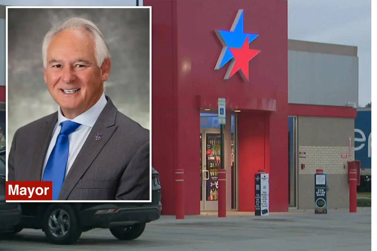 Winner of historic $1.82B Powerball jackpot revealed as Arkansas mayor’s little brother