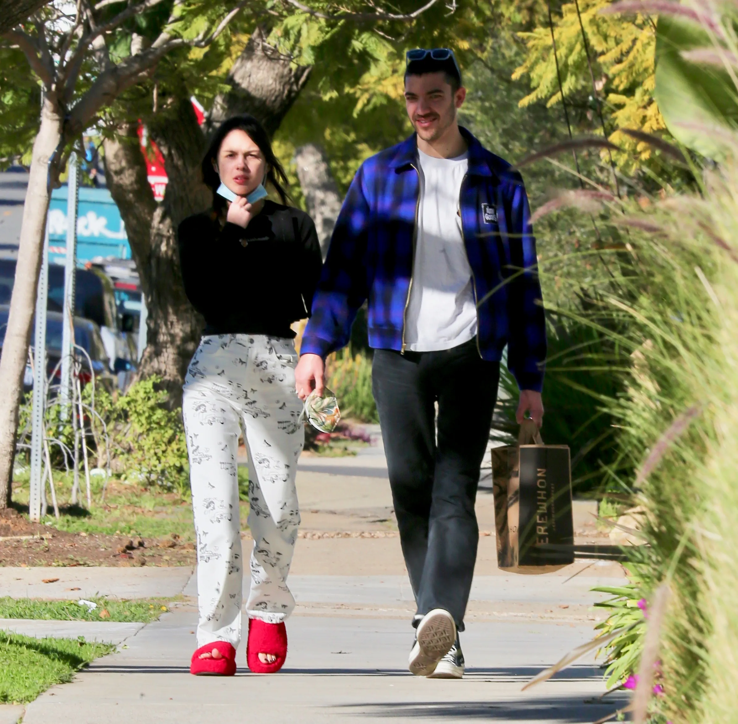 Olivia Rodrigo and Adam Faze