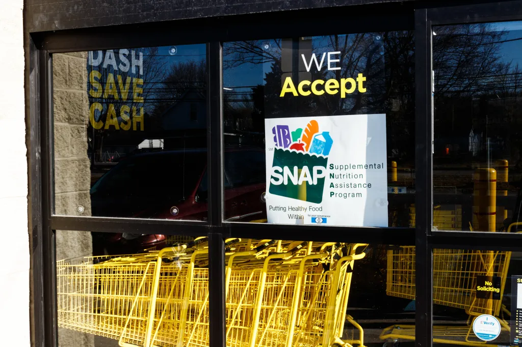 Sign at a Retailer - We Accept SNAP.