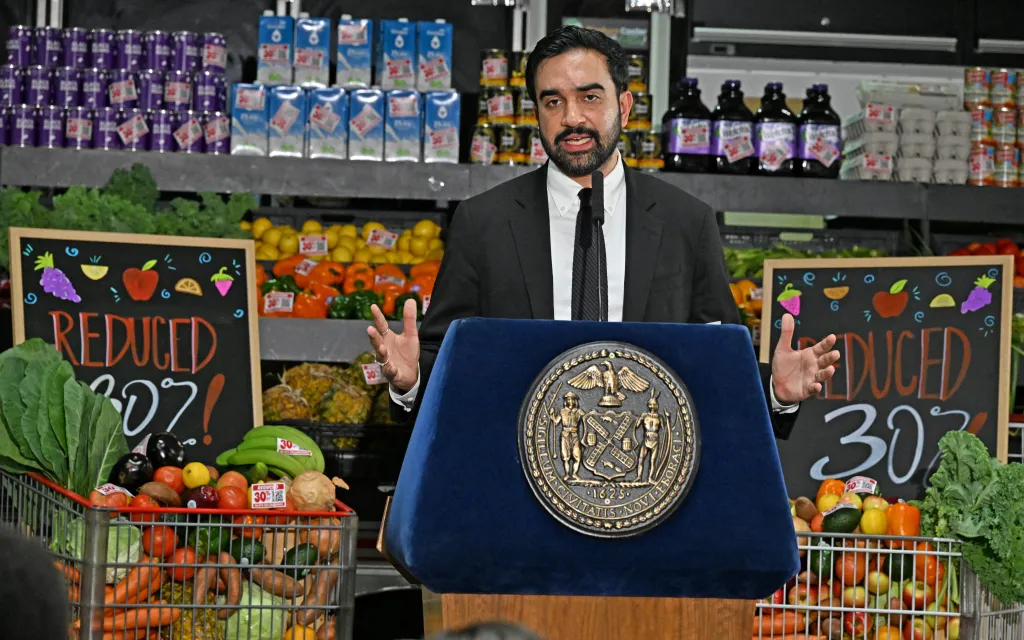 Mayor Mamdani announces RFP for private management of city supermarkets, offering a 30% discount on food staples.
