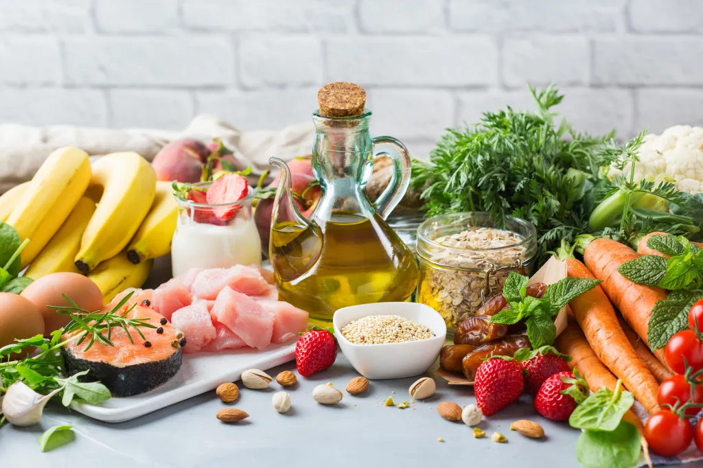 The researchers tracked more than 3,000 adults between the ages of 50 and 90 to determine how their daily food choices related to their long-term outlook on life, according to a press release.