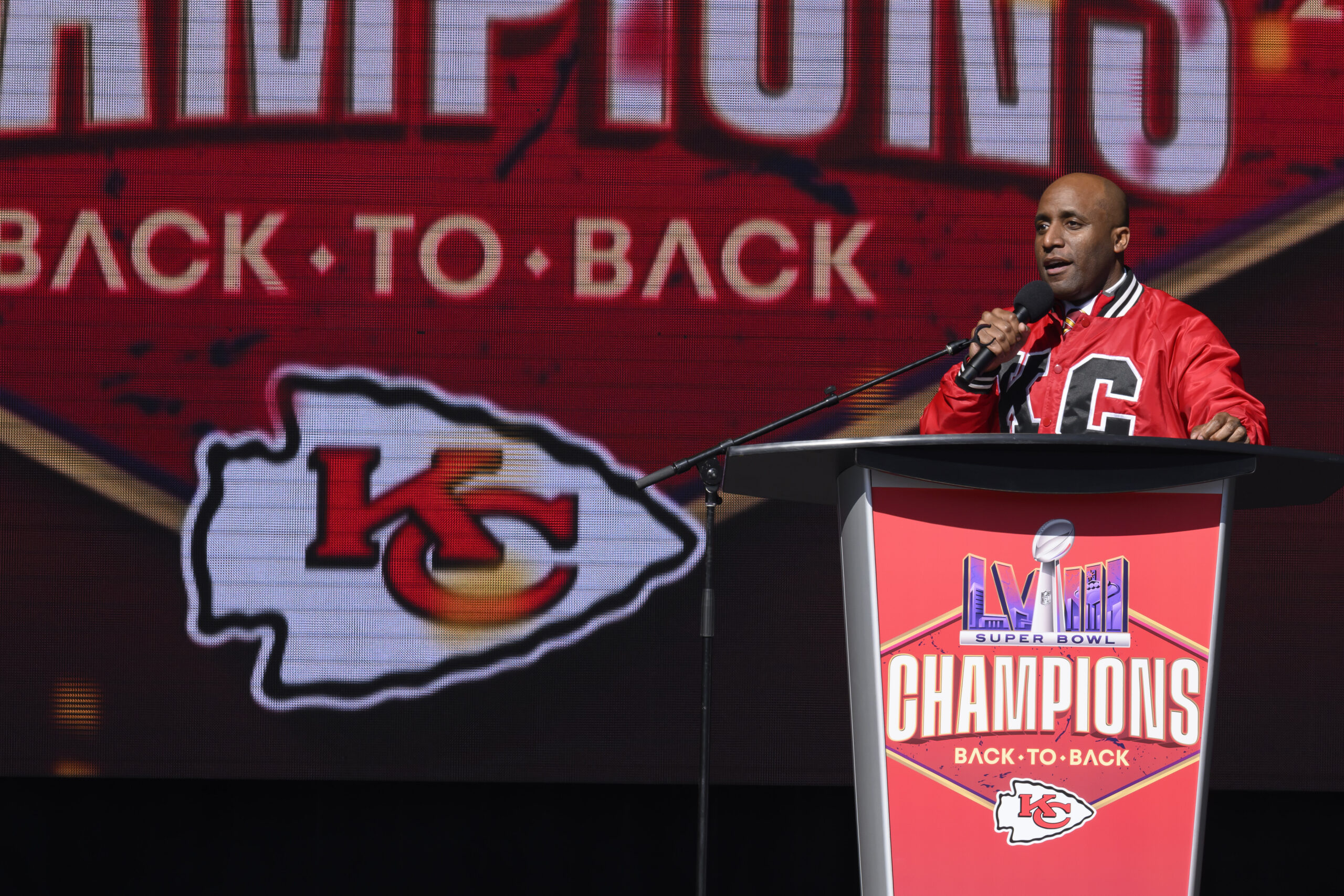 Is a fan march better than a Super Bowl parade?