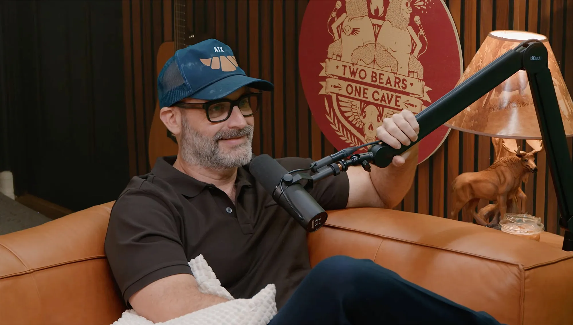 Tom Segura not wearing his wedding ring on his podcast
