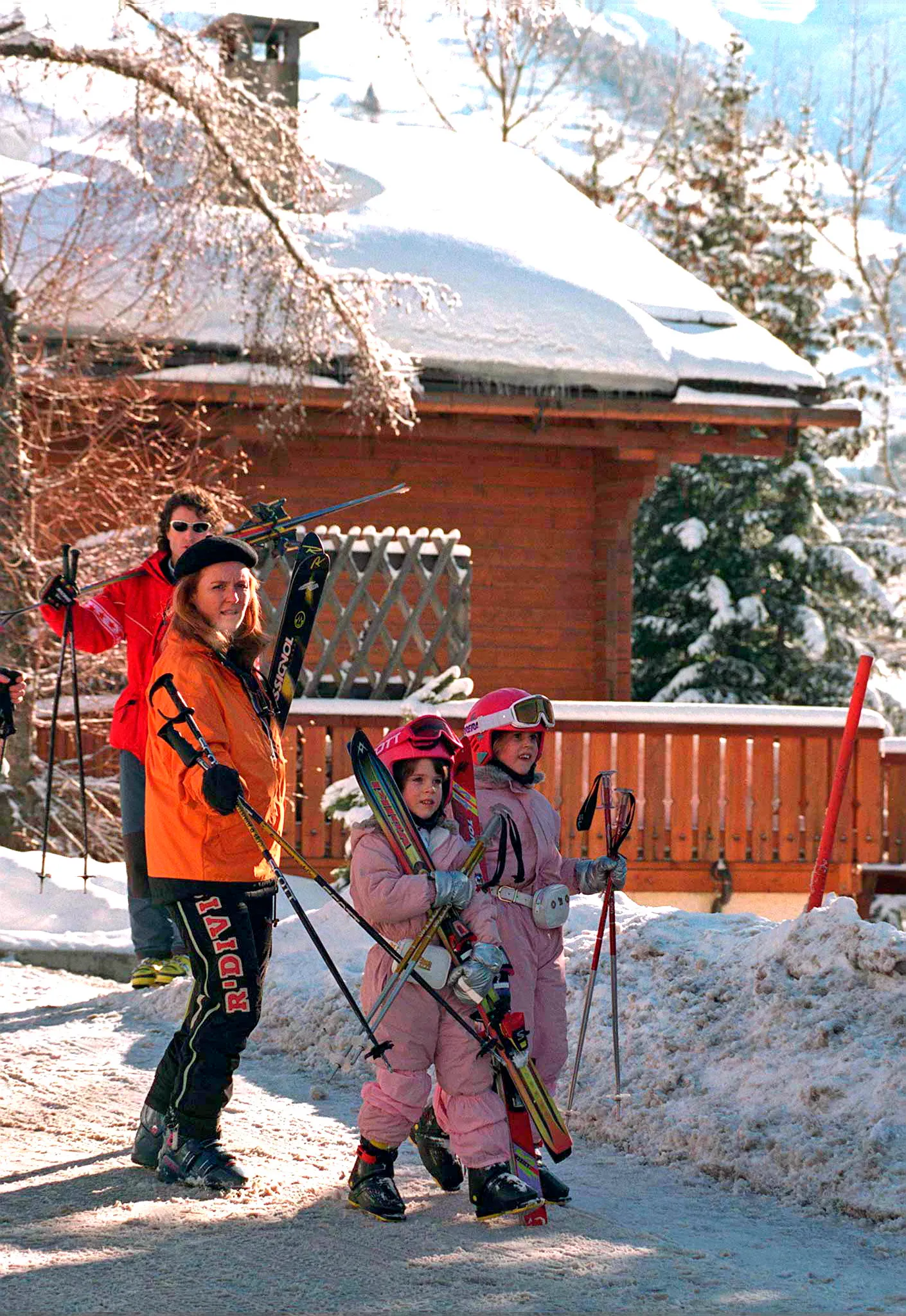 Sarah Ferguson with her daughters Beatrice and Eugenie in Verbier, Switzerland