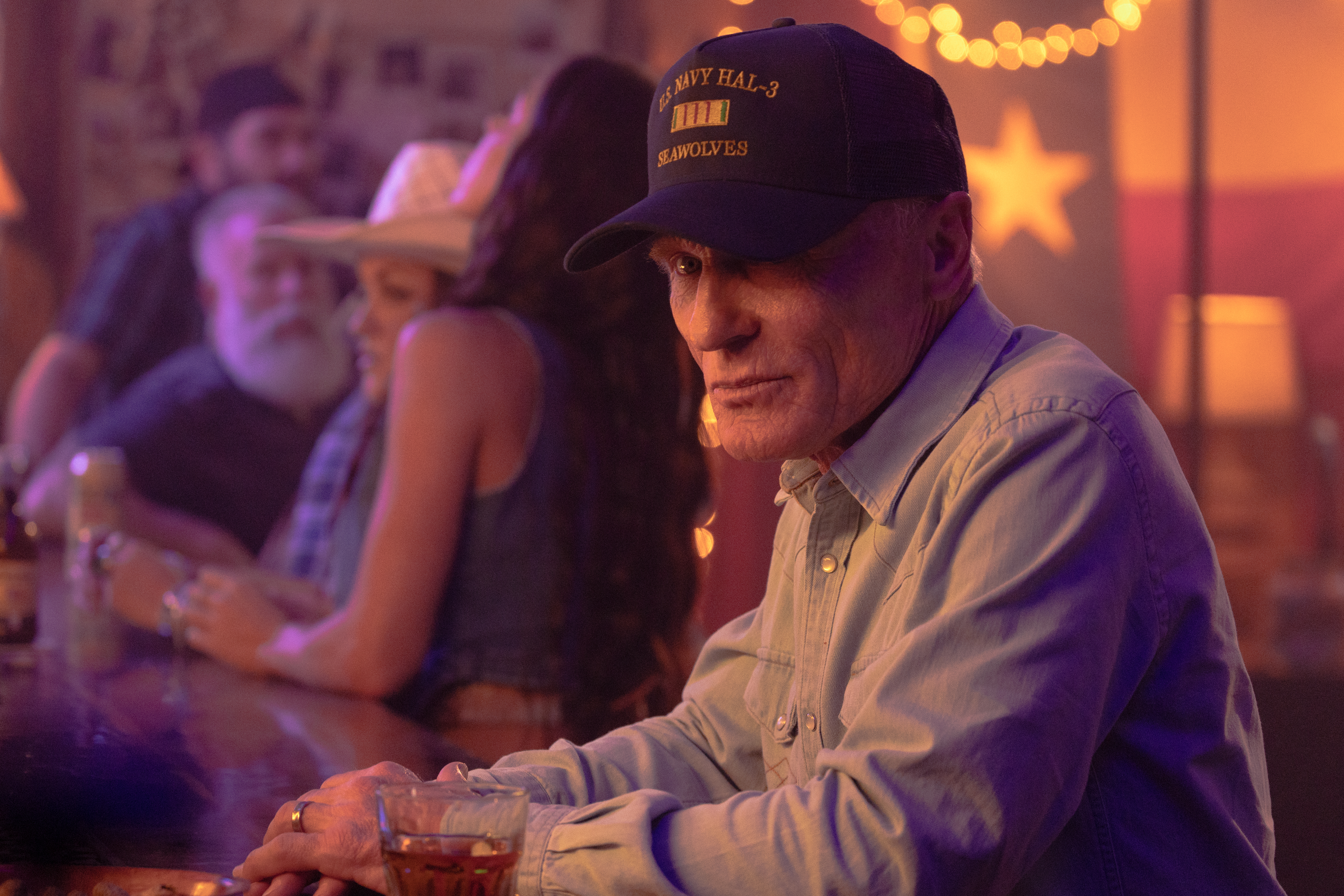 Ed Harris as Everett McKinney in Dutton Ranch.
