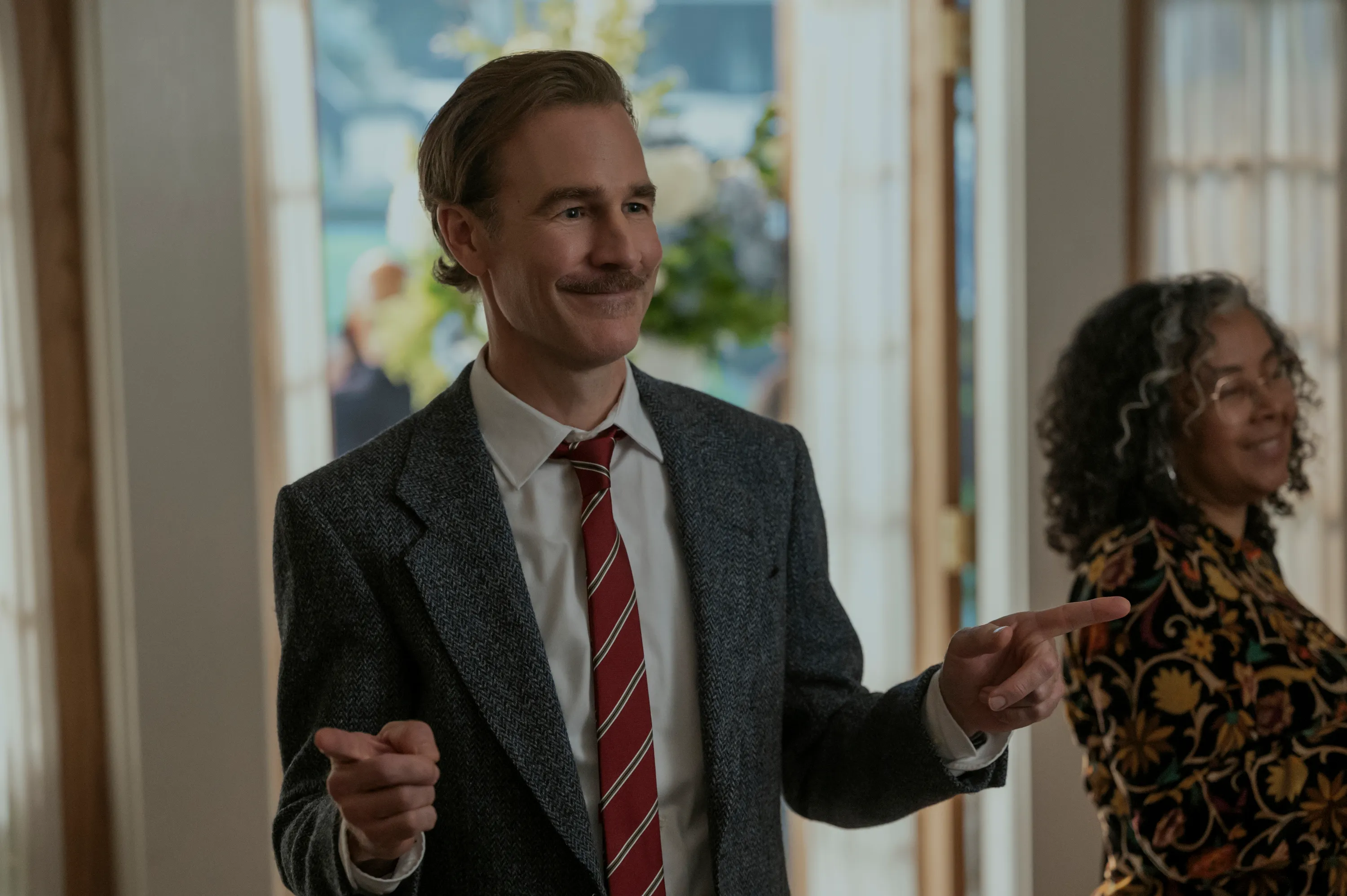 Dean Wilson (James Van Der Beek) in ELLE. Photo Credit: Kimberley French/Prime Video
Elle