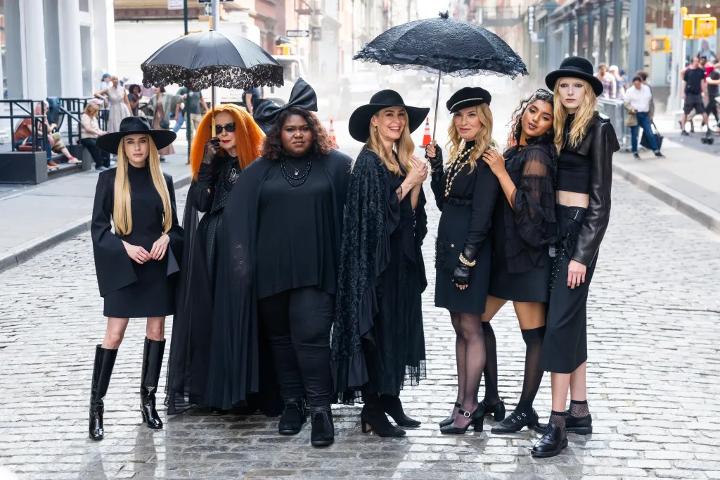Emma Roberts, Frances Conroy, Gabourey Sidibe, Sarah Paulson, Leslie Grossman, Avantika Vandanapu, and Alex Consani filming "American Horror Story" in SoHo.