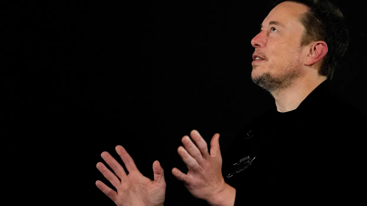 Pro-Trump group has plans for a robotic lunar cross — and Elon Musk holds the key: report