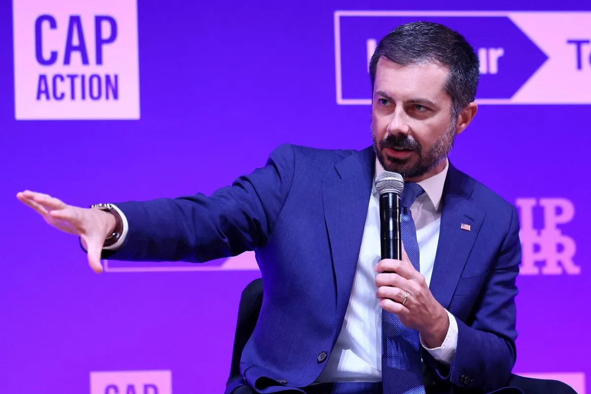 ‘Should scare all of us’: Bogus tip that hit Buttigieg’s twins rattles expert